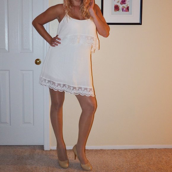 Pre Owned Leggs Nude Sheer 
